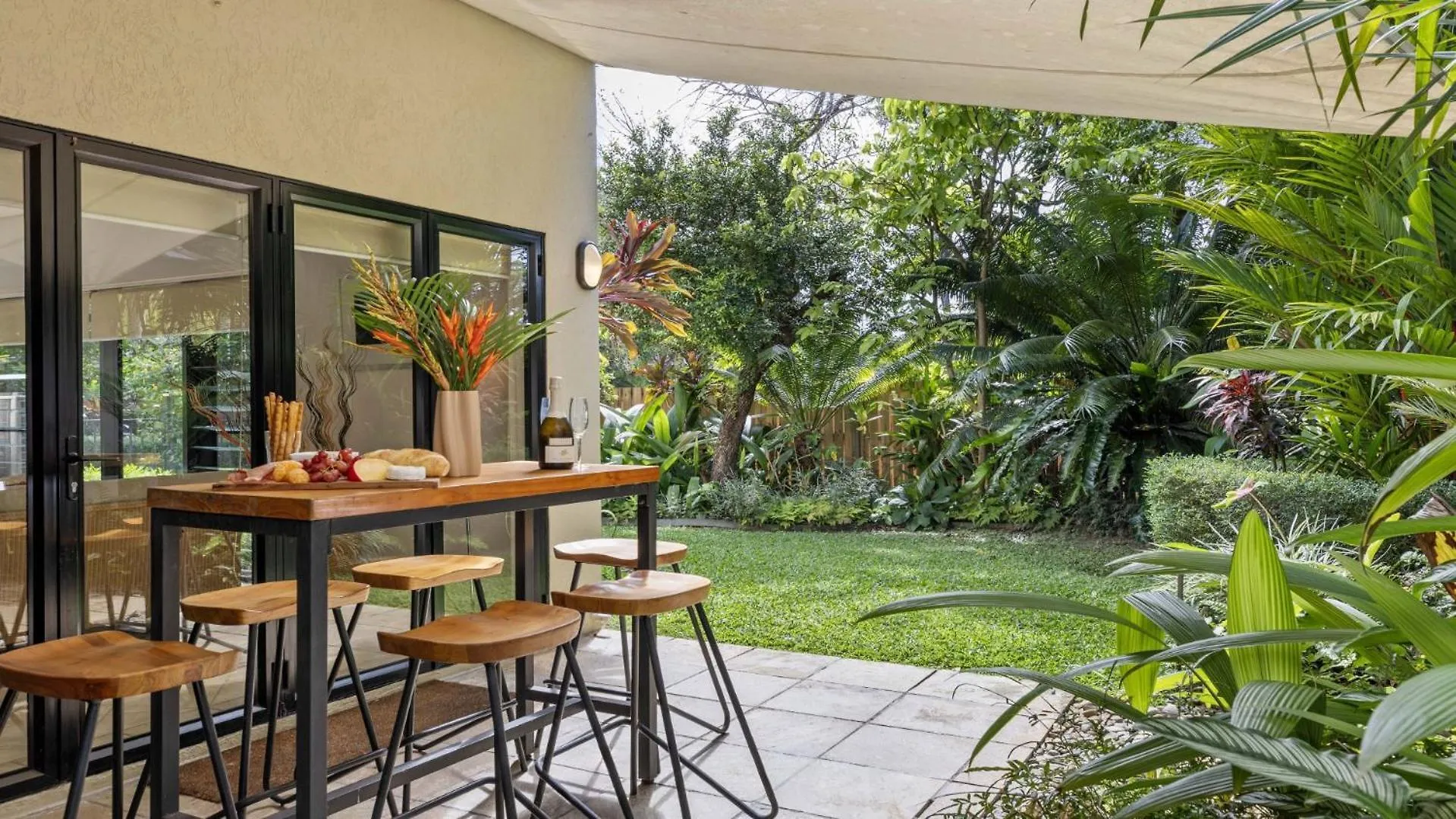 Villa Lumina Port Douglas 0*,  Australia