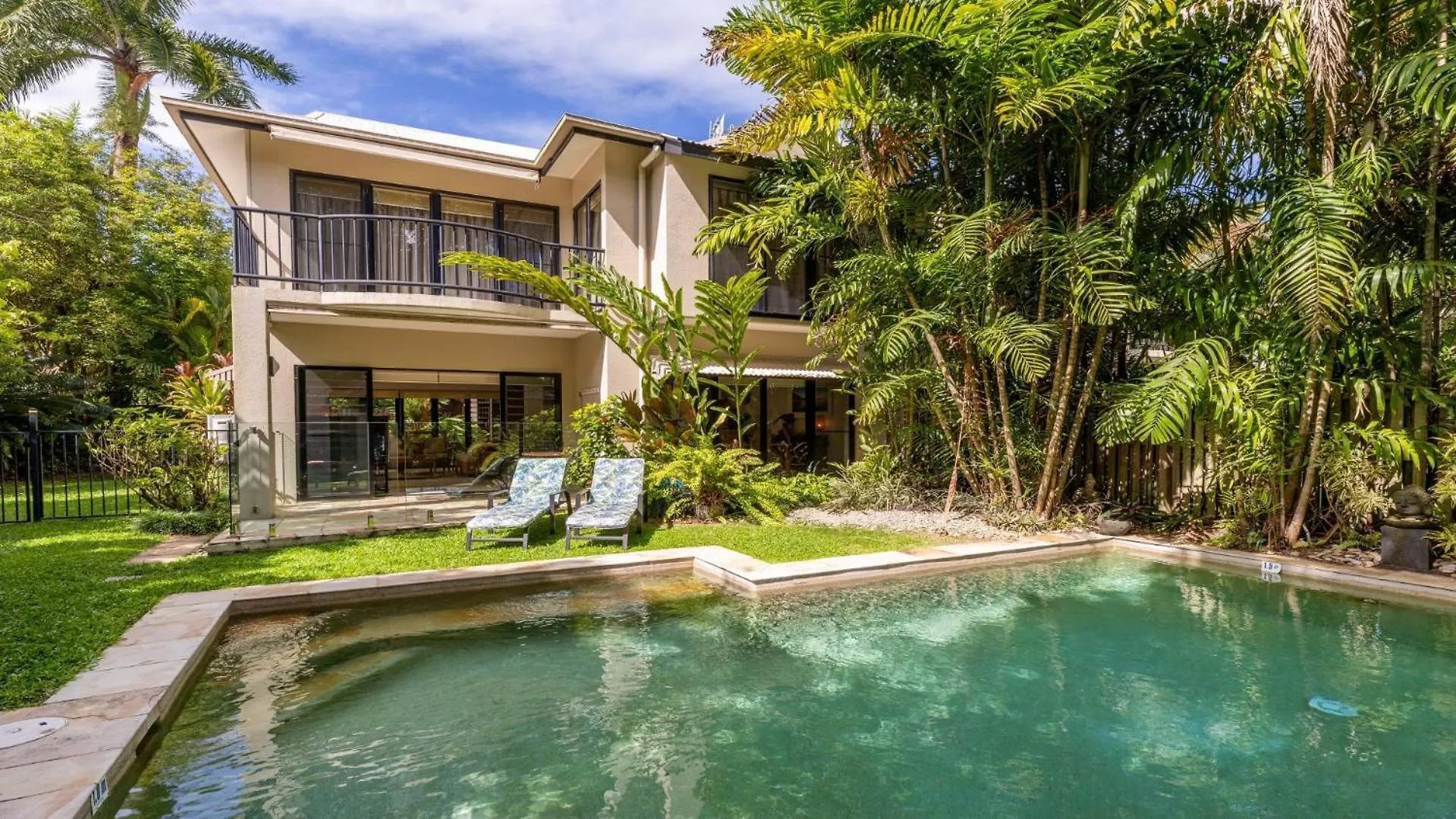 Villa Lumina Port Douglas 0*,  Australia